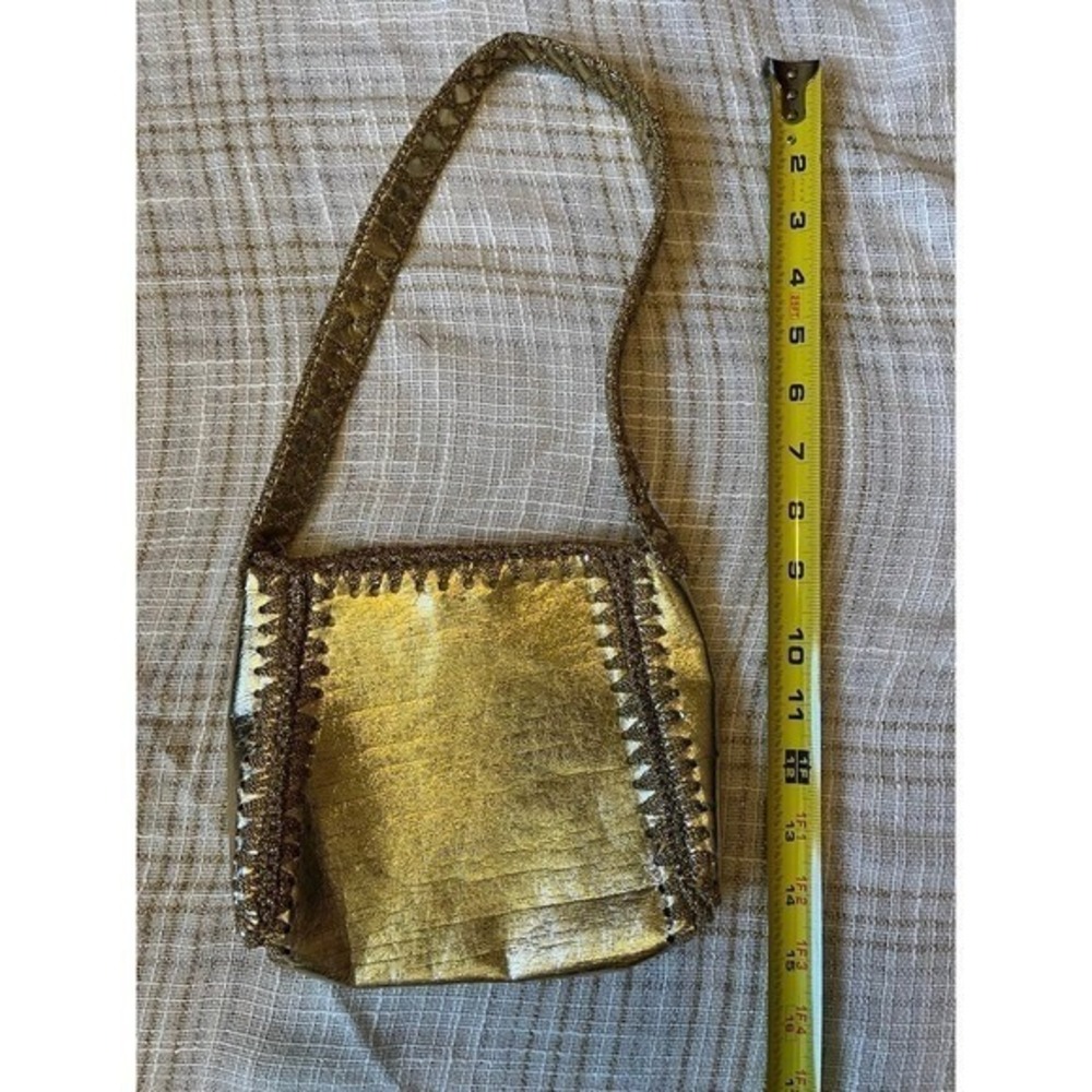 Vintage Designer WALBORG made in Italy Gold Handbag Purse with Ornate Strap - Picture 5 of 8